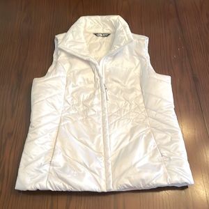 North Face Women’s White Puffer Vest Size M